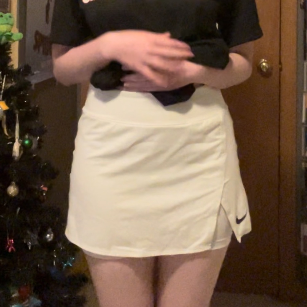 Nike White Golf Skirt